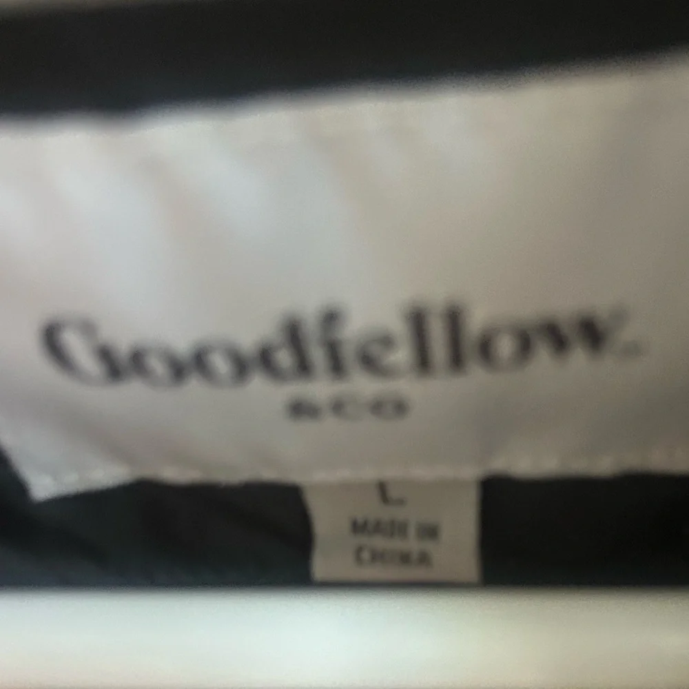 Mens Large Black Goodfellow vest - Picture 3 of 3